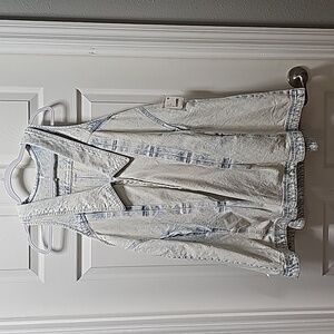 Free People small light jean vest top jumper